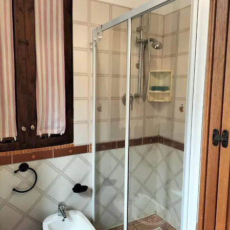 La Piazzetta - Locazione Turistica Nel Centro Storico Di *