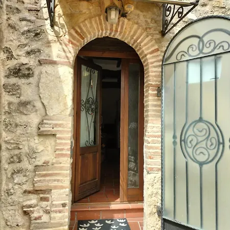 La Piazzetta - Locazione Turistica Nel Centro Storico Di