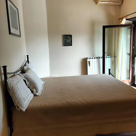 La Piazzetta - Locazione Turistica Nel Centro Storico Di Acquasparta